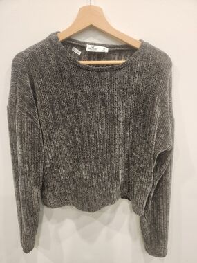 Hollister Women's Gray Ribbed Knit Sweater